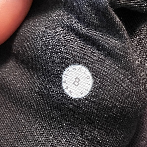 Lululemon jacket - Picture 8 of 9